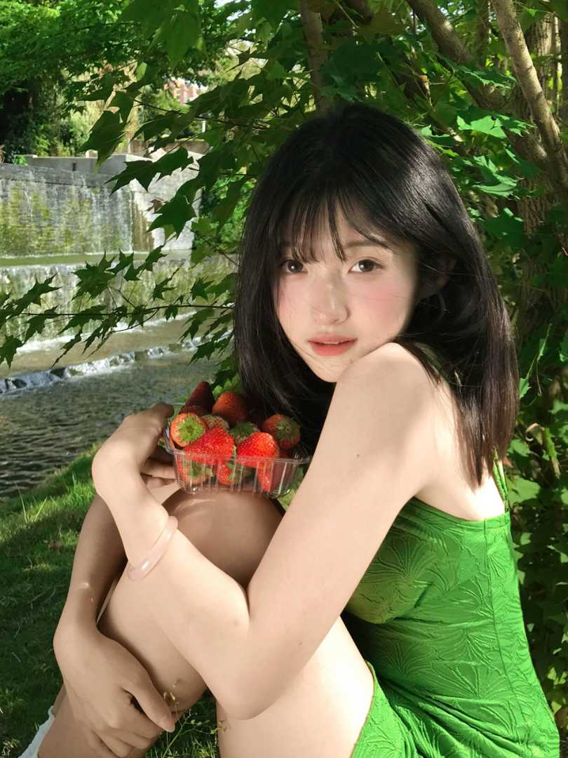 Mia Singapore Escort International 26