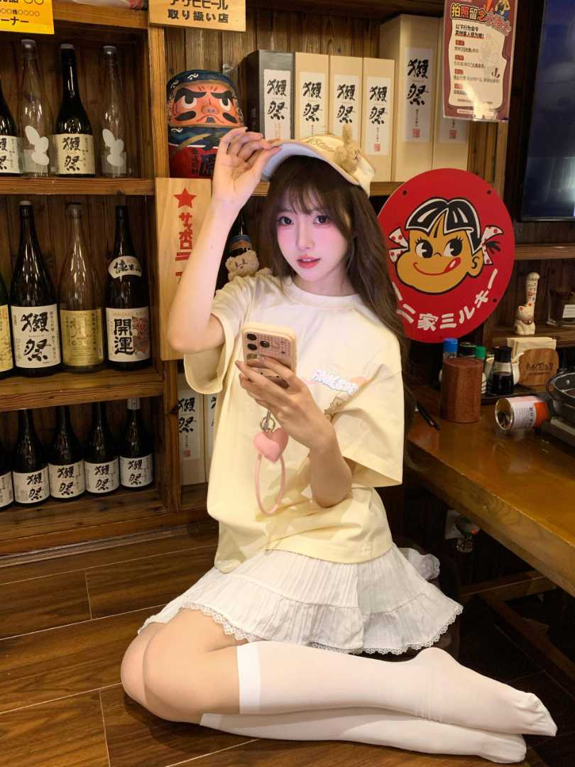 Chloe Vietnamese VIP Singapore Escort Orchard Premium Incall